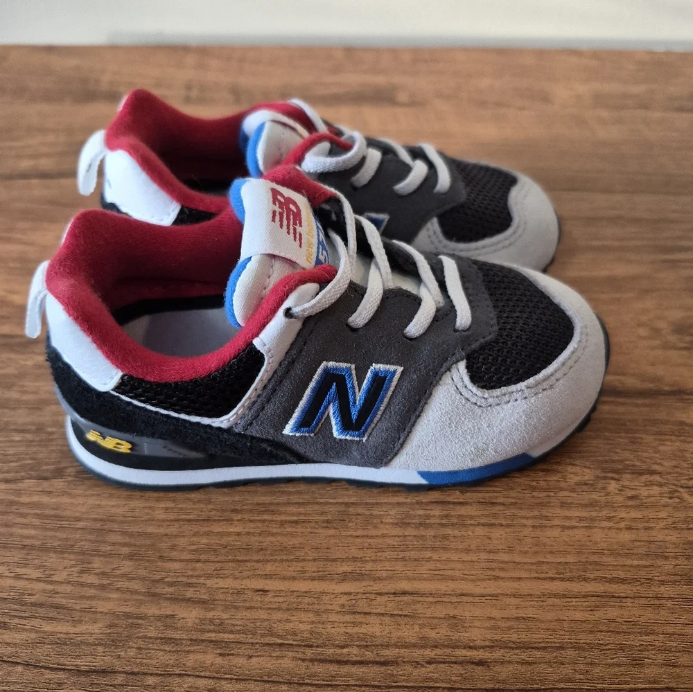 NWT New Balance 574 Toddler Sneakers Size 7 - Picture 5 of 10